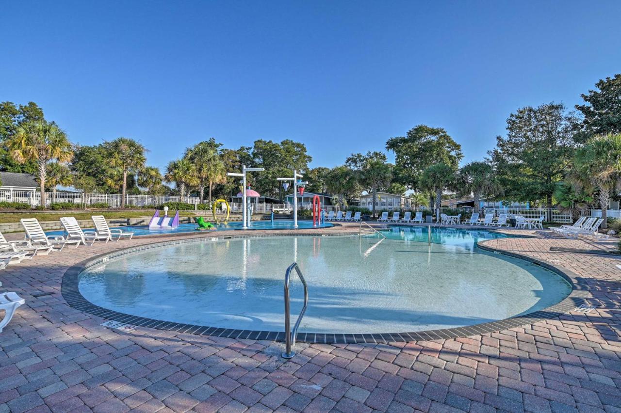 Lovely Myrtle Beach Getaway - Walk To Beach! Екстер'єр фото